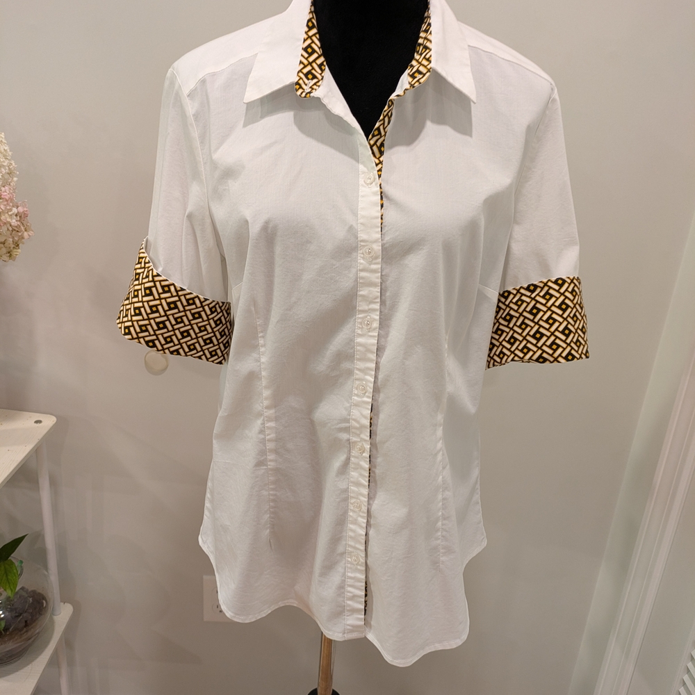 Chic White and Gold Women's Button Down Shirt Size L